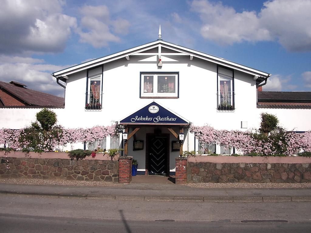 Jahnkes Gasthaus-Pension Garni Todesfelde Екстериор снимка