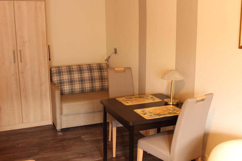 Jahnkes Gasthaus-Pension Garni Todesfelde Екстериор снимка